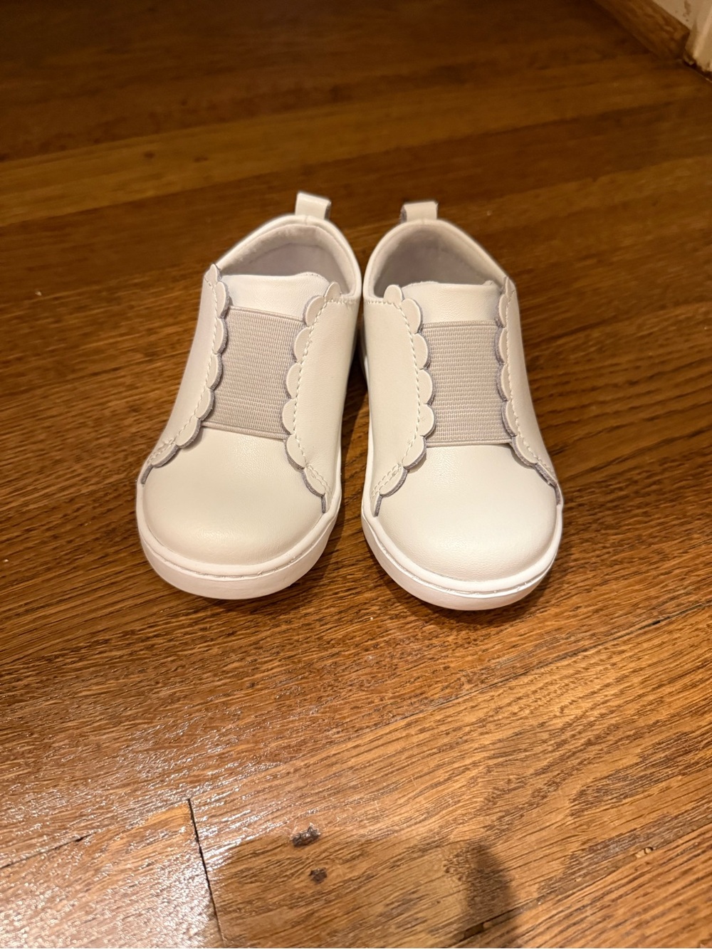 Brand New L'Amour White Slip-On Sneakers with Scalloped Trim